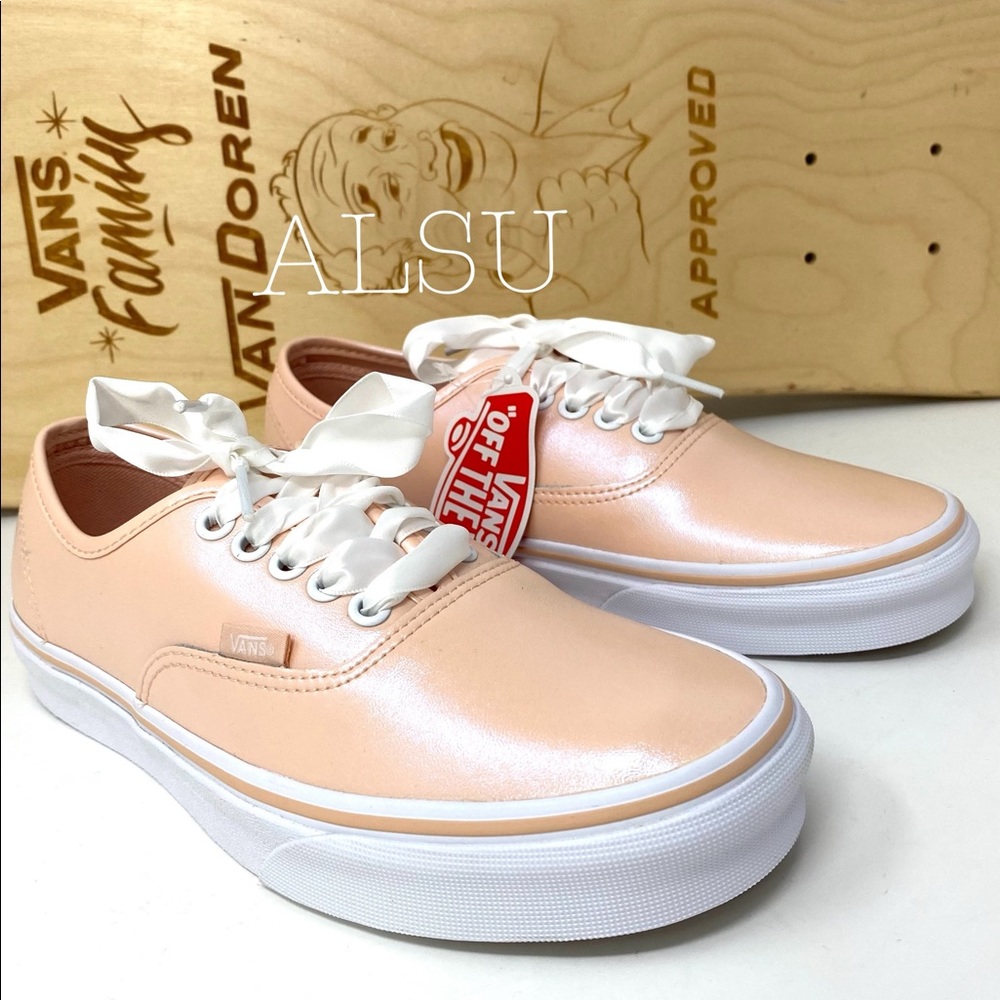 VANS Authentic Pearl Leather Cream Pink Women’s - Picture 2 of 11